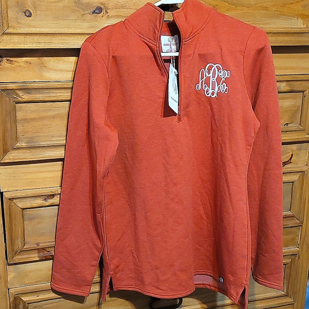 Pullover sweatshirt
